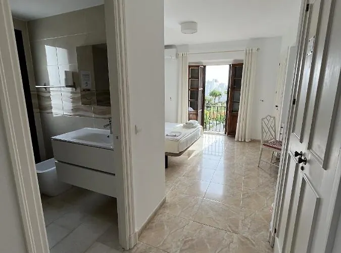 - Playa - 2 En Urbanizacion Cerca Del Mar Alb4 Estepona