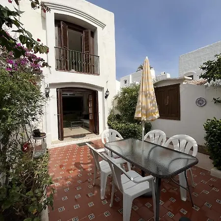 - Playa - 2 En Urbanizacion Cerca Del Mar Alb4 * Estepona