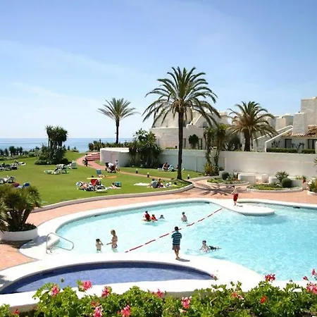- Playa - 2 En Urbanizacion Cerca Del Mar Alb4 * Estepona